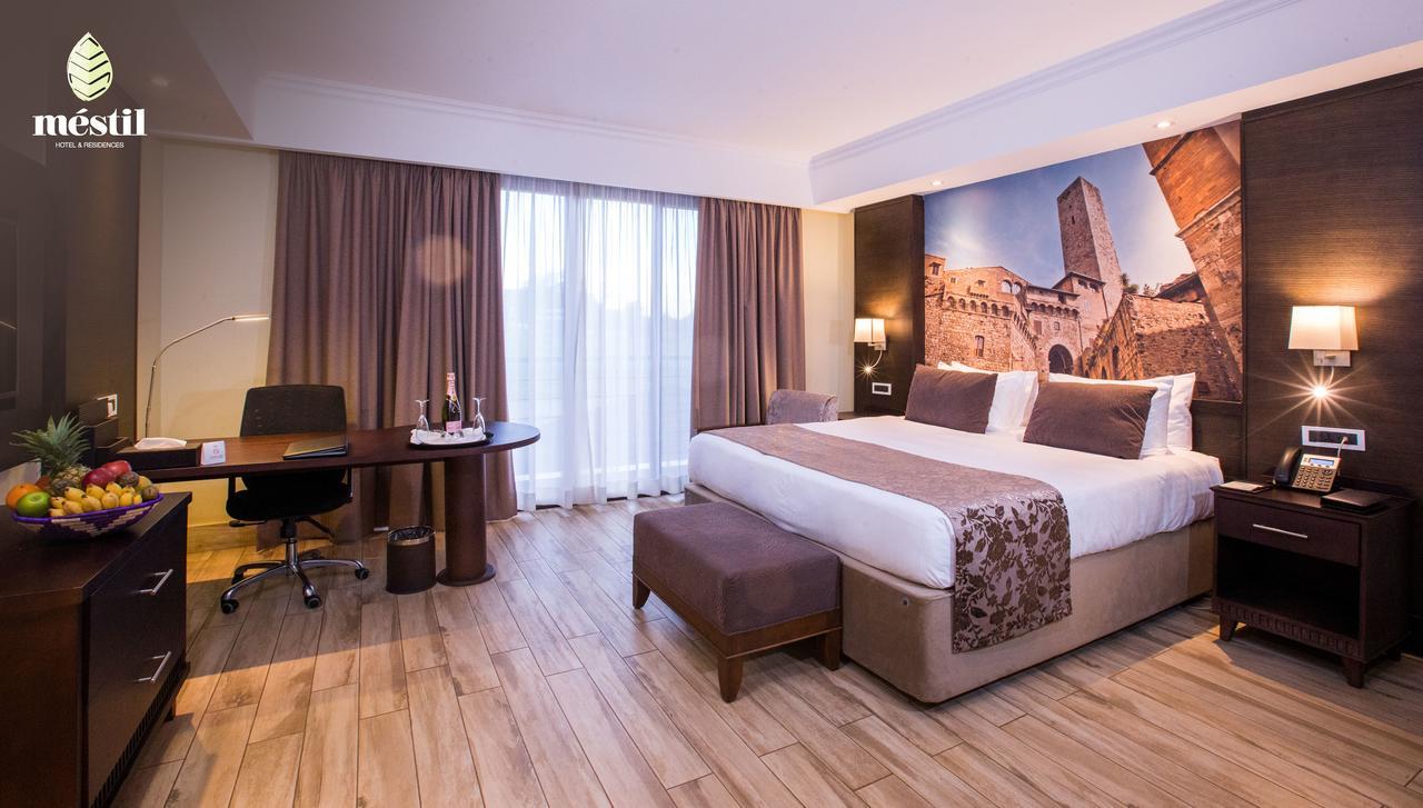 Mestil Hotel & Residences Kampala Dış mekan fotoğraf