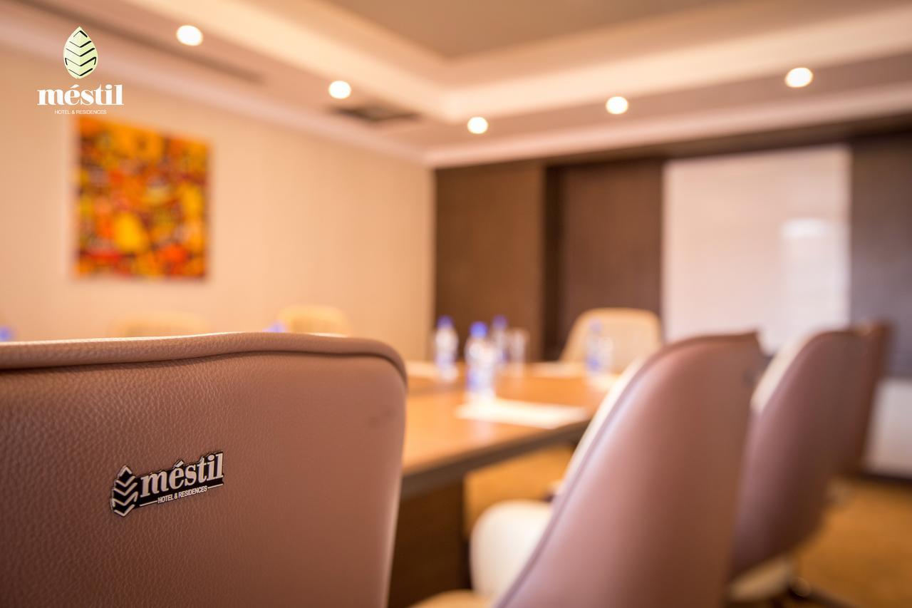 Mestil Hotel & Residences Kampala Dış mekan fotoğraf