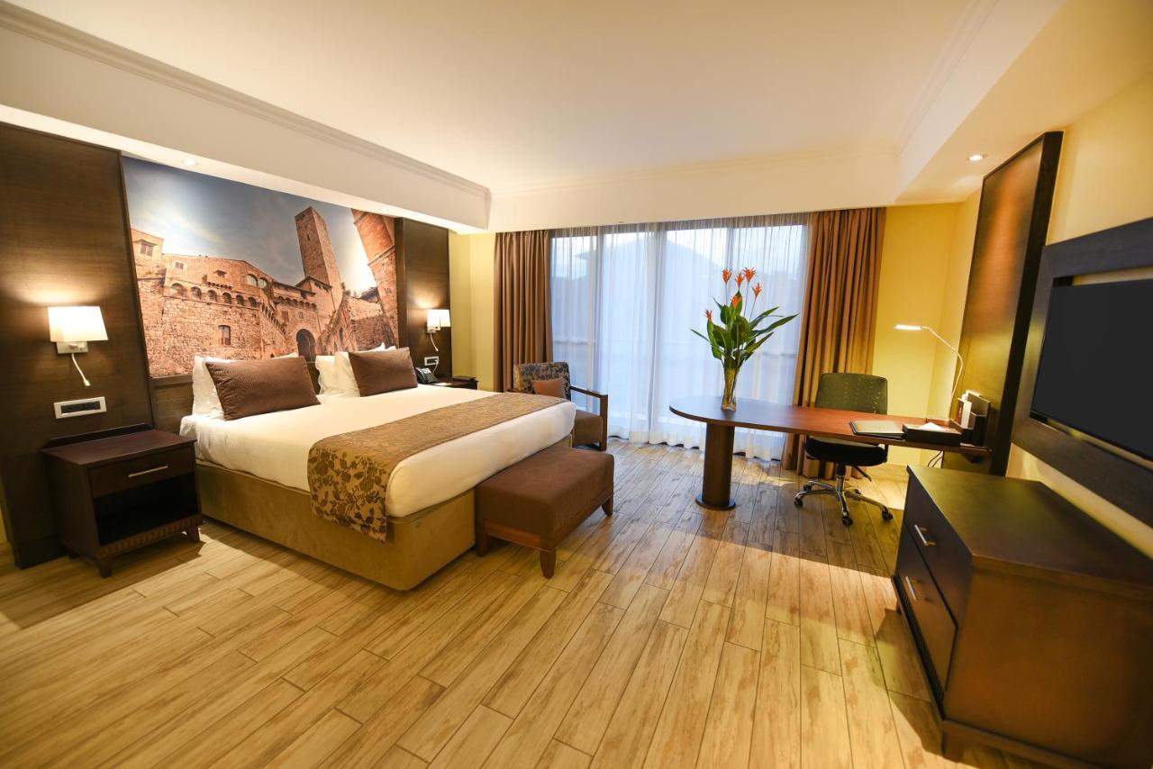 Mestil Hotel & Residences Kampala Dış mekan fotoğraf